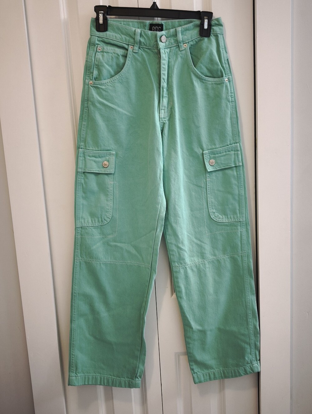 BDG Urban Outfitters Mint Green Wide Leg Cargo Jeans Size 24 Y2K Skate